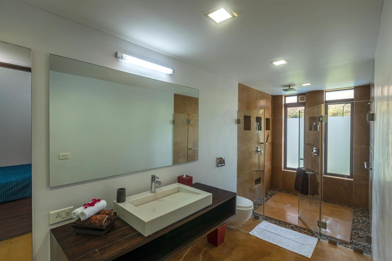 SaffronStays Estella Alībāg Exterior foto